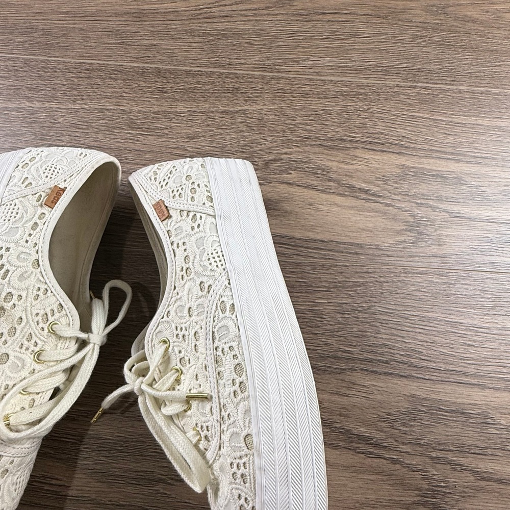 Keds Triple Lace Up Sneakers Cream Crochet Eyelet Floral Platform Low Top Shoes - Picture 10 of 16